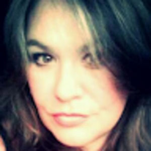 Meet your Posher, Lorena